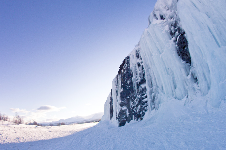 abisko ice climbing isklättring