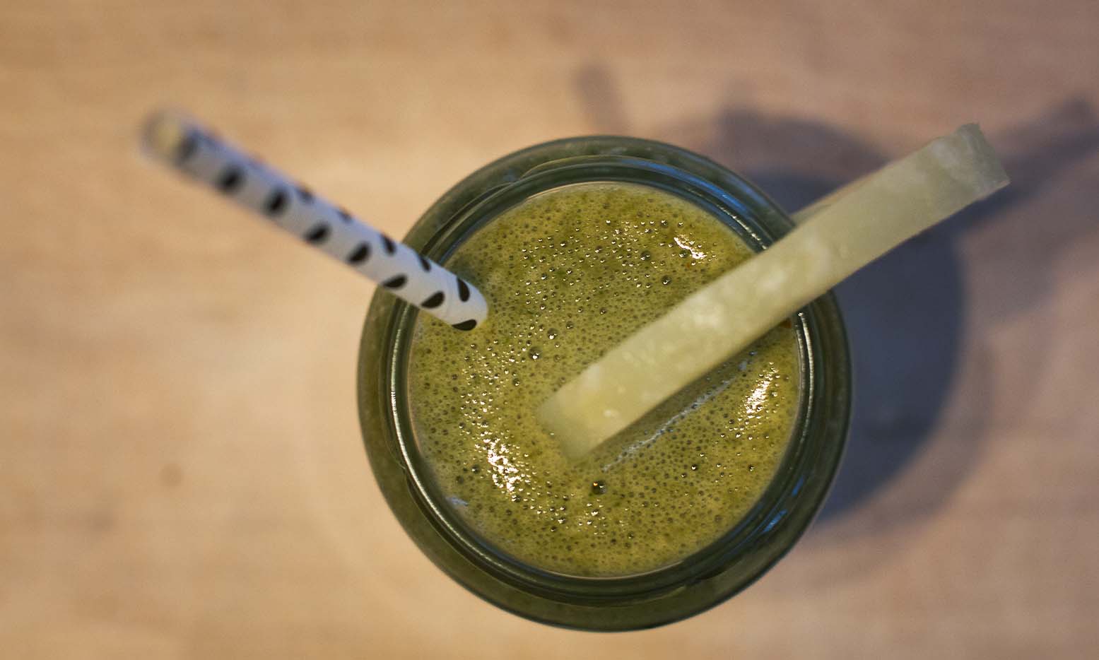 green protein smoothie oatly